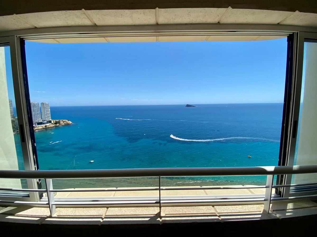 Apartamento Torre Levante, Primera Linea De Playa Benidorm Luaran gambar