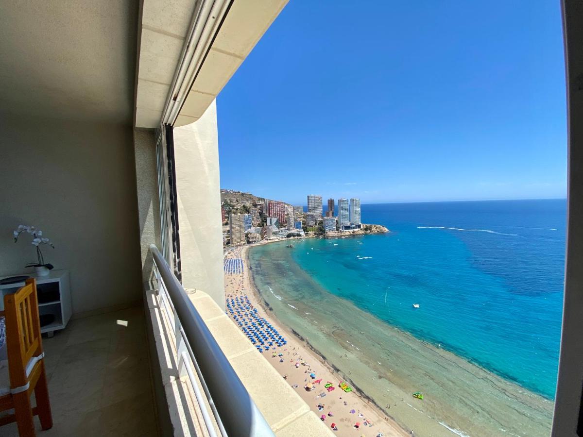 Apartamento Torre Levante, Primera Linea De Playa Benidorm Luaran gambar