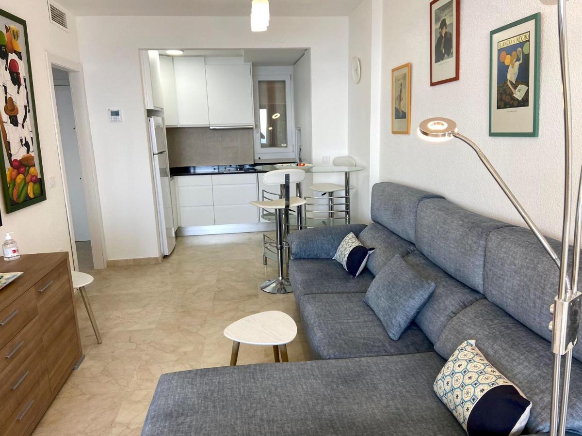 Apartamento Torre Levante, Primera Linea De Playa Benidorm Luaran gambar