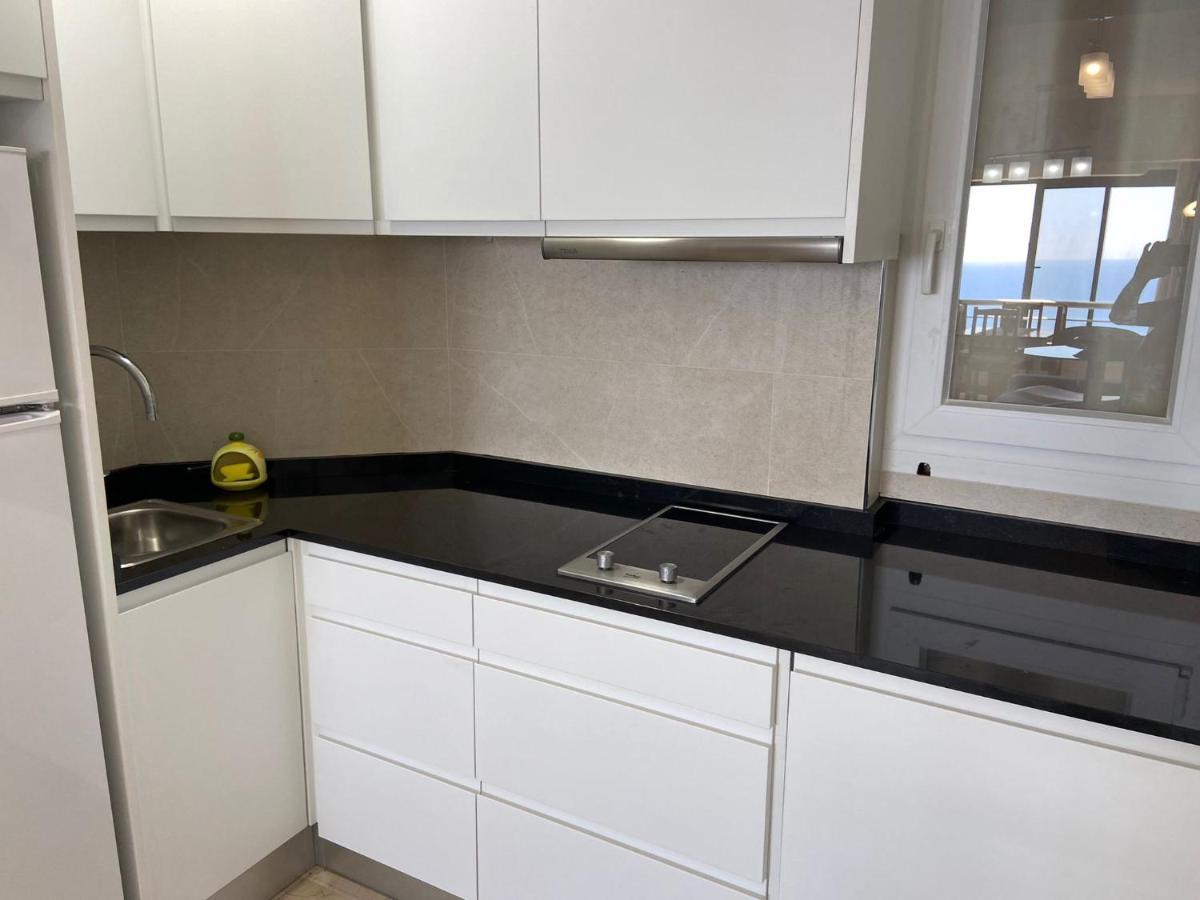 Apartamento Torre Levante, Primera Linea De Playa Benidorm Luaran gambar