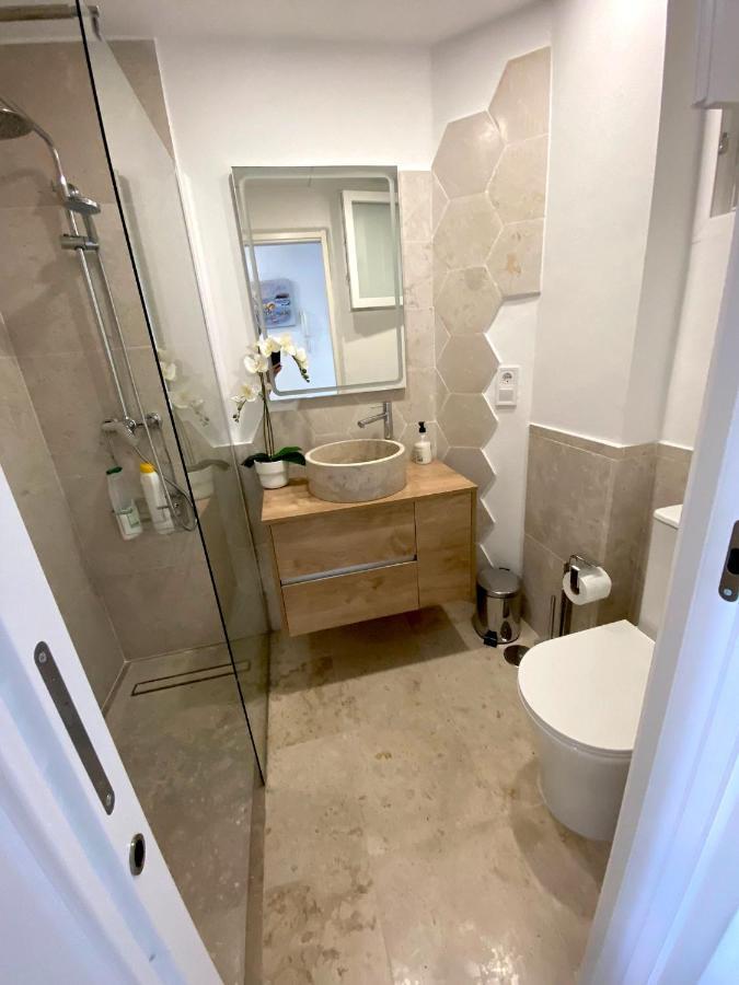 Apartamento Torre Levante, Primera Linea De Playa Benidorm Luaran gambar